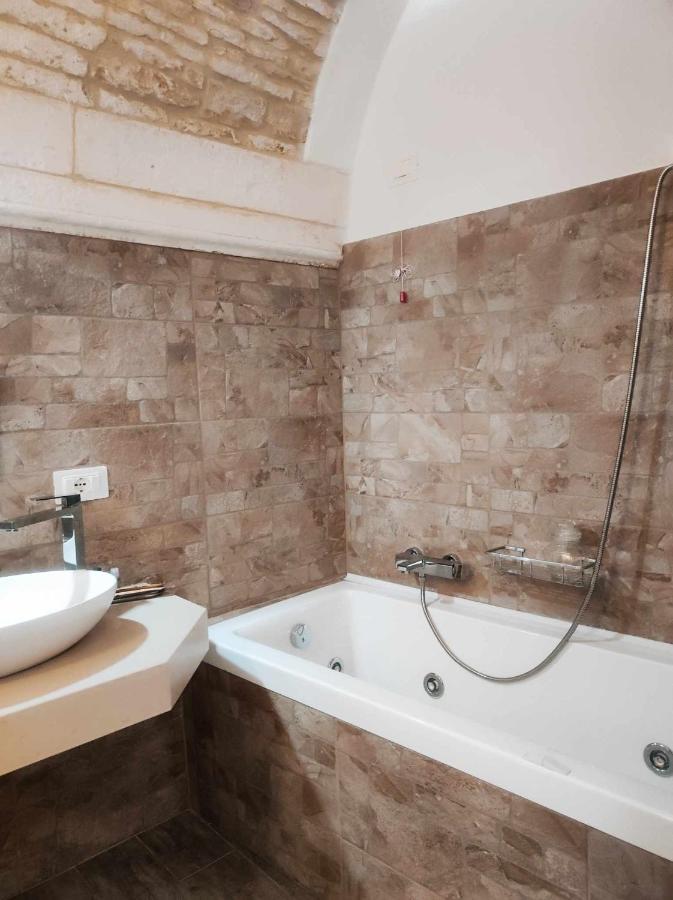 マルティナ・フランカIl Plebiscito Luxury Loft Fronte Basilicaアパートメント エクステリア 写真